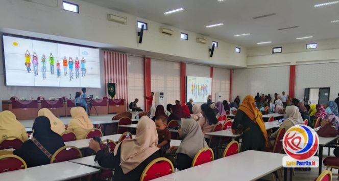 
 Disdikbud Kukar dan PP PAUD Gelar Lomba dan Seminar PAUD Sekaligus Peringati Hardiknas dan HUT ke-68 PP PAUD. (Indirwan/KutaiPanrita.id)