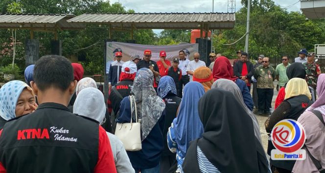 
 Bupati Kukar Lepas Kontingen KTNA ke PEDA Kaltim 2025