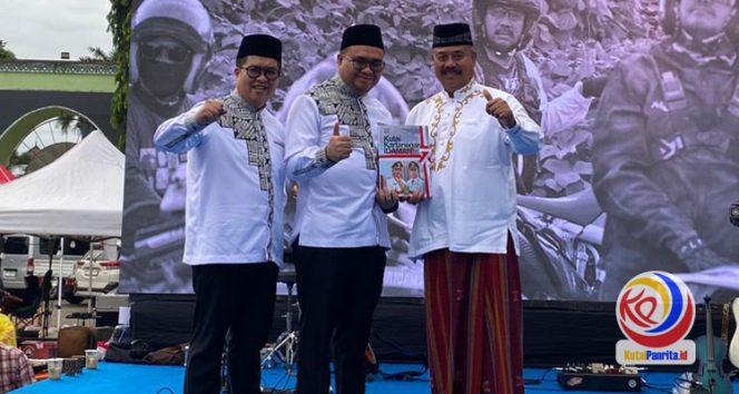 
 Suanasa Haru dan Penuh Kehangatan, Warnai Kegiatan Serah Terima Jabatan Bupati Kutai Kartanegara