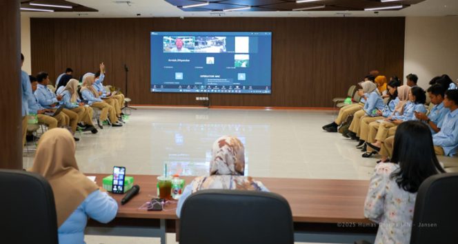 
 Dihadiri oleh puluhan peserta, Workshop Pencegahan HIV/AIDS dilaksanakan di Ruang Serbaguna Kemenko 3, KIPP Nusantara, Senin (3/11/2025).