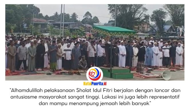 
 Ribuan jemaah memadati pelaksanaan Sholat Idul Fitri 1447 Hijriah yang digelar Muhammadiyah di Tenggarong, Jumat (20/3/2026) pagi. Suasana ibadah berlangsung khusyuk, tertib, dan penuh kebersamaan, mencerminkan antusiasme masyarakat dalam menyambut hari kemenangan. Foto: Indirwan.