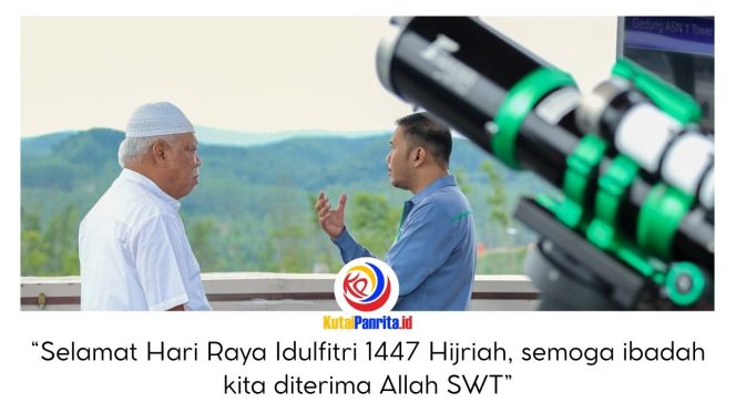 
 Otorita Ibu Kota Nusantara (IKN) bersama Kantor Wilayah Kementerian Agama Provinsi Kalimantan Timur dan Badan Meteorologi, Klimatologi, dan Geofisika (BMKG) melakukan pemantauan hilal untuk penentuan 1 Syawal 1447 Hijriah di Kawasan Inti Pusat Pemerintahan (KIPP) Nusantara, Kamis (19/3/2026). Dok: Humas Otorita Ibu Kota Nusantara.