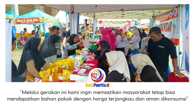 
 Menjelang Hari Raya Idulfitri 1447 Hijriah, Polres Kutai Kartanegara menggelar kegiatan Gerakan Pangan Murah Polri Serentak di Pasar Tangga Arung Square, Kelurahan Melayu, Kecamatan Tenggarong, Jumat (13/3/2026). Dok: Humas Polres Kutai Kartanegara.