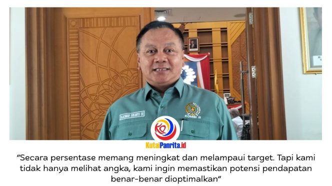 
 Ketua Pansus LKPJ, Achmad Sukamto, memberikan keterangan terkait capaian kemandirian fiskal pada 2025 yang secara umum menunjukkan tren positif, bahkan melampaui target yang telah ditetapkan pemerintah daerah. Namun demikian, ia menegaskan bahwa DPRD tidak hanya berfokus pada angka semata. Foto: Fathur Rabbany.