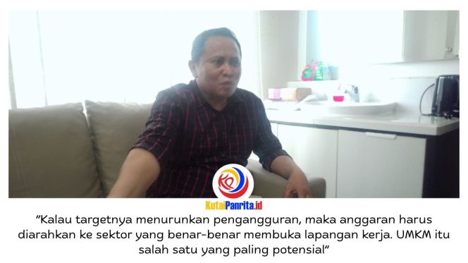 
 Anggota Komisi IV DPRD Samarinda, Anhar, menegaskan bahwa APBD tidak seharusnya hanya berorientasi pada pembangunan fisik, tetapi juga harus memberi ruang besar bagi pengembangan ekonomi masyarakat kecil. Foto: Fathur Rabbany.