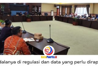Suasana Rapat Dengar Pendapat (RDP) yang digelar Komisi IV DPRD Kabupaten Kutai Kartanegara (Kukar) di Ruang Banmus DPRD Kukar, dengan agenda pembahasan insentif guru honorer, Kamis (30/04/2026). Foto: Akmal Hafidz Krisnowo.