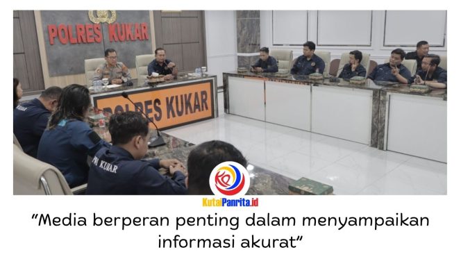 
 Suasana audiensi dan silaturahmi antara Polres Kutai Kartanegara dan Persatuan Wartawan Indonesia (PWI) Kukar di Aula Makopolres Kukar, Tenggarong, Rabu (29/4/2026). Dok: PWI Kukar.
