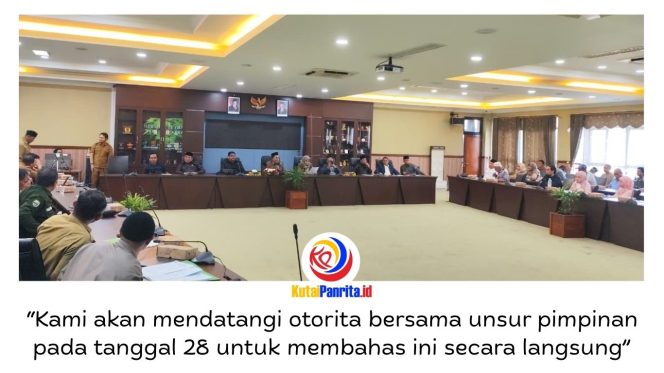 
 Suasana Rapat Dengar Pendapat (RDP) DPRD Kabupaten Kutai Kartanegara bersama masyarakat dan pihak terkait dalam membahas polemik penertiban di kawasan Tahura, khususnya di Kelurahan Sungai Merdeka dan Bukit Merdeka, Senin (27/4/2026).