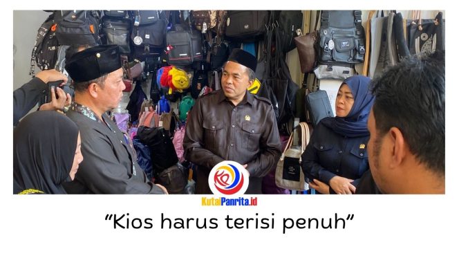 
 Sidak Pasar TAS, Ketua DPRD Kukar Tekankan Kios Terisi dan Parkir Gratis