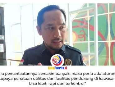 Wakil Ketua Bapemperda DPRD Kota Samarinda, Abdul Rohim, memberikan keterangan terkait Rancangan Peraturan Daerah (Raperda) yang disusun untuk mengatur pemanfaatan ruang jalan secara lebih tertib, terintegrasi, dan berkelanjutan tanpa mengganggu fungsi utama jalan sebagai sarana transportasi masyarakat. Foto: Fathur Rabbany.