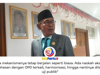 Ketua Badan Pembentukan Peraturan Daerah (Bapemperda) DPRD Kota Samarinda, Kamaruddin, memberikan keterangan terkait seluruh rancangan peraturan daerah (raperda) yang diajukan di luar Program Pembentukan Peraturan Daerah (Propemperda) Tahun 2026 tetap wajib melalui mekanisme dan tahapan pembahasan sesuai ketentuan yang berlaku. Foto: Fathur Rabbany.