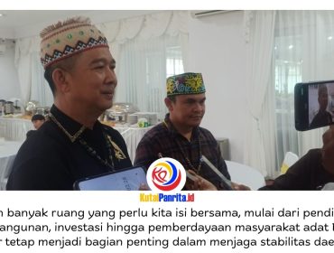 Ketua Umum Dewan Adat Dayak Kalimantan Timur sekaligus anggota Komisi II DPRD Kota Samarinda, Viktor Yuan, memberikan keterangan usai menghadiri Pelantikan Pengurus Provinsi PDKT masa bhakti 2026–2031. Ia mengapresiasi kepengurusan baru yang dinilai membawa semangat regenerasi dalam organisasi adat Dayak Kenyah.