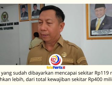 Kepala BPKAD Kota Samarinda, Ananta Fathurrozi, memberikan keterangan kepada awak media usai rapat bersama Komisi II DPRD Kota Samarinda, Selasa (30/6/2026). Ia menyampaikan bahwa Pemkot Samarinda terus mempercepat penyelesaian utang daerah sekitar Rp400 miliar secara bertahap dengan menyesuaikan kemampuan fiskal dan ketersediaan kas daerah. Foto: Fathur Rabbany.