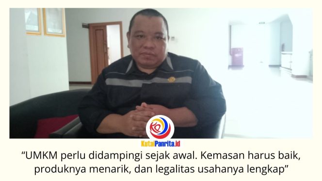 
 Anggota Komisi II DPRD Kota Samarinda, Sani Bin Husain, mendorong penguatan pembinaan, legalitas usaha, dan akses permodalan bagi pelaku UMKM agar produk lokal semakin berdaya saing serta mampu menembus pasar dan jaringan ritel modern. Foto: Fathur Rabbany.