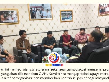 Ketua DPRD Kota Samarinda, Helmi Abdullah, didampingi Wakil Ketua DPRD Ahmad Vananzha dan Rusdi, menerima audiensi Gerakan Mahasiswa Kristen Indonesia (GMKI) Kota Samarinda di Ruang Ketua DPRD Kota Samarinda, Selasa (2/6/2026). Pertemuan tersebut membahas agenda organisasi serta penguatan sinergi antara mahasiswa dan DPRD dalam mendukung pembangunan daerah.