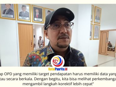 Ketua Komisi II DPRD Kota Samarinda, Iswandi, memberikan keterangan terkait pentingnya penguatan pengawasan penerimaan pajak dan retribusi daerah guna meminimalkan kebocoran serta mengoptimalkan pencapaian target Pendapatan Asli Daerah (PAD). Foto: Dok. Fathur Rabbany.