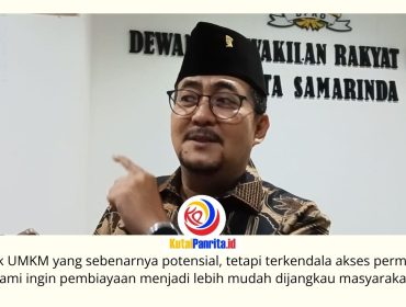 Ketua Komisi II DPRD Kota Samarinda, Iswandi, menyampaikan bahwa pihaknya terus menjalin komunikasi dan menggelar sejumlah hearing dengan perbankan guna mendorong kemudahan akses pembiayaan bagi pelaku usaha mikro, kecil, dan menengah (UMKM), sehingga program permodalan dapat dimanfaatkan secara lebih luas oleh masyarakat. Foto: Dok. Fathur Rabbany.