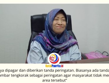Wakil Ketua Komisi IV DPRD Kota Samarinda, Sri Puji Astuti, memberikan keterangan kepada awak media terkait pentingnya penguatan upaya perlindungan masyarakat di sekitar kawasan bekas tambang guna mencegah terjadinya korban jiwa. Foto: Fathur Rabbany.