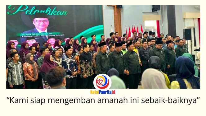 
 Suasana pelantikan Pengurus Majelis Daerah (MD) KAHMI Kabupaten Kutai Kartanegara periode 2026–2031 di Pendopo Odah Etam, Tenggarong, Kamis (18/6/2026). Kepengurusan baru diharapkan memperkuat sinergi alumni HMI dalam mendukung pembangunan daerah. Foto: Indirwan.