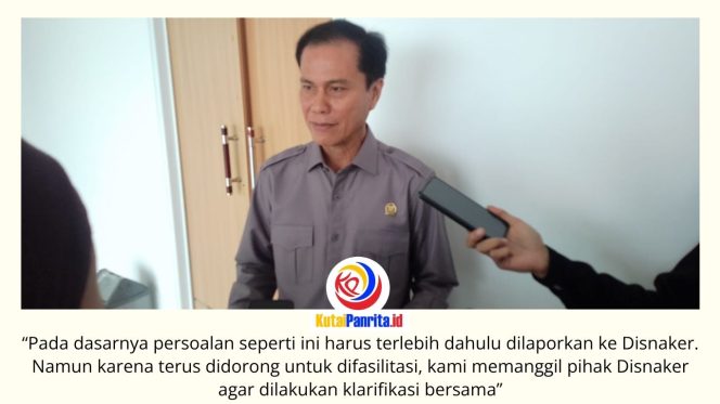 
 Anggota Komisi IV DPRD Kota Samarinda, Yakob Pangedongan, memberikan keterangan terkait laporan dugaan pelanggaran ketenagakerjaan dan menyatakan DPRD memfasilitasi klarifikasi bersama Dinas Tenaga Kerja untuk mencari penyelesaian sesuai ketentuan yang berlaku. Foto: Fathur Rabbany.
