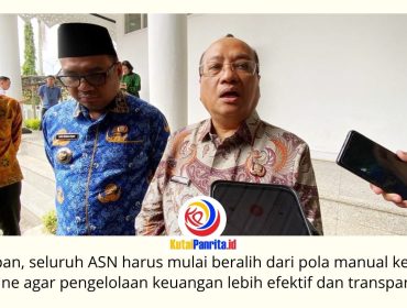 Sekretaris Direktorat Jenderal Bina Keuangan Daerah Kemendagri, Horas Maurits Panjaitan, menjelaskan penerapan SP2D Online oleh Pemkab Kutai Kartanegara sebagai langkah strategis untuk mempercepat pencairan dana serta meningkatkan transparansi dan akuntabilitas pengelolaan keuangan daerah. Foto: Fairuzzabady. Foto: Fairuzzabady.