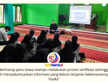 Ketua Persatuan Wartawan Indonesia (PWI) Kutai Kartanegara (Kukar), Andi Wibowo memberikan materi pelatihan jurnalistik kepada siswa SMA Muhammadiyah Tenggarong sebagai upaya meningkatkan literasi media dan kemampuan berpikir kritis di era digital. Kegiatan yang digelar pada Kamis (11/6/2026) tersebut membekali para pelajar dengan pengetahuan dasar jurnalistik, etika bermedia, serta pentingnya memilah informasi yang akurat dan terpercaya. Foto: Dok. PWI Kukar.