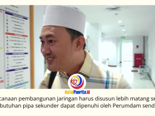 Anggota Komisi II DPRD Kota Samarinda, Rusdi Doviyanto, meminta Perumdam Tirta Kencana mempercepat pembangunan jaringan pipa sekunder guna memperluas layanan air bersih dan memastikan masyarakat tidak lagi terbebani biaya penyediaan infrastruktur. Foto: Fathur Rabbany.