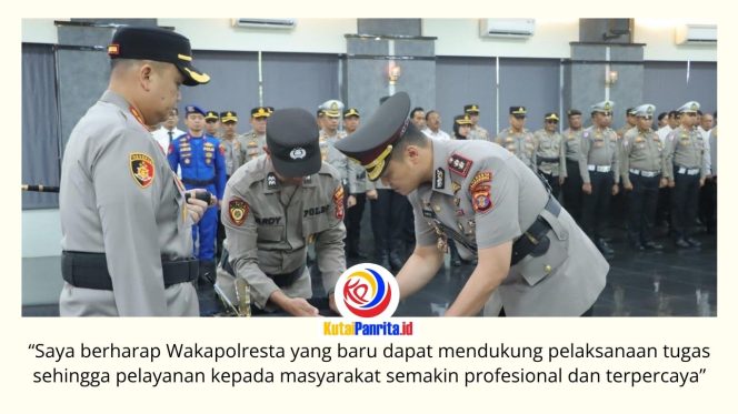 
 Kapolresta Samarinda Kombes Pol. Hendri Umar melantik dan mengambil sumpah jabatan AKBP Anib Bastian sebagai Wakapolresta Samarinda. Pelantikan ini menjadi bagian dari penguatan kepemimpinan untuk mewujudkan pelayanan Polri yang Presisi. Foto: Humas Polresta Samarinda.