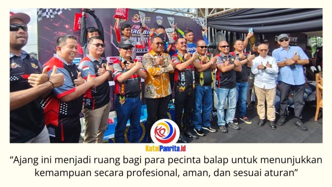 
 Pembukaan Open Drag Bike Akpol 1990 Dhira Brata Cup Championship 2026 di Lapangan Eks Bandara Temindung, Samarinda, Sabtu (25/7/2026), dihadiri sejumlah pejabat Polri, TNI, Pemerintah Provinsi Kalimantan Timur, pengurus IMI, pemerintah daerah, serta komunitas otomotif sebagai bentuk dukungan terhadap pembinaan olahraga balap dan kampanye keselamatan berlalu lintas. Foto: Humas Polresta Samarinda.