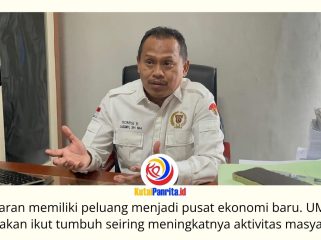 Anggota Komisi III DPRD Kota Samarinda, Jasno, menilai rencana relokasi terminal pelabuhan penumpang ke Palaran berpotensi menjadi penggerak pertumbuhan ekonomi baru. Menurutnya, meningkatnya mobilitas penumpang akan membuka peluang usaha dan memperkuat perkembangan UMKM di kawasan tersebut. Foto: Fathur Rabbany.