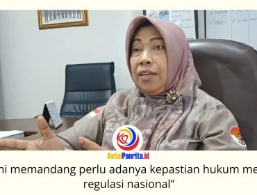 Wakil Ketua Komisi IV DPRD Kota Samarinda, Sri Puji Astuti, mendukung pembahasan RUU terkait praktik LGBTQ sebagai landasan hukum bagi pemerintah dalam menyikapi persoalan yang dinilai berkaitan dengan nilai sosial, budaya, dan agama. Foto: Fathur Rabbany.
