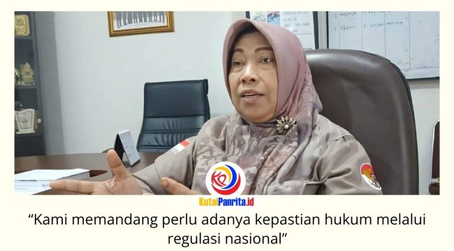 Wakil Ketua Komisi IV DPRD Kota Samarinda, Sri Puji Astuti, mendukung pembahasan RUU terkait praktik LGBTQ sebagai landasan hukum bagi pemerintah dalam menyikapi persoalan yang dinilai berkaitan dengan nilai sosial, budaya, dan agama. Foto: Fathur Rabbany.