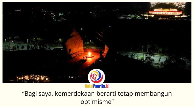 Kepala Otorita IKN Basuki Hadimuljono memimpin Upacara Malam Renungan Suci jelang HUT ke-81 RI di Taman Kusuma Bangsa, Nusantara, Minggu (16/8/2026). Upacara diikuti sekitar 400 peserta dari jajaran Otorita IKN, DWP, mitra, dan insan media. Foto: Humas Otorita Ibu Kota Nusantara.