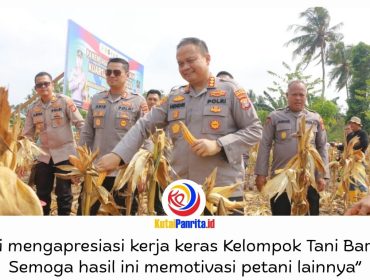 Kapolresta Samarinda Kombes Pol Hendri Umar, S.I.K., M.H., memimpin panen raya jagung bersama Kelompok Tani Barokah di lahan pertanian Jalan Soekarno Hatta Km 2, Kelurahan Tani Aman, Kecamatan Loa Janan Ilir, Samarinda, Rabu (2/9/2026).
