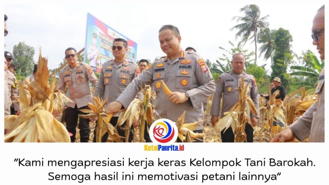 
 Kapolresta Samarinda Kombes Pol Hendri Umar, S.I.K., M.H., memimpin panen raya jagung bersama Kelompok Tani Barokah di lahan pertanian Jalan Soekarno Hatta Km 2, Kelurahan Tani Aman, Kecamatan Loa Janan Ilir, Samarinda, Rabu (2/9/2026).