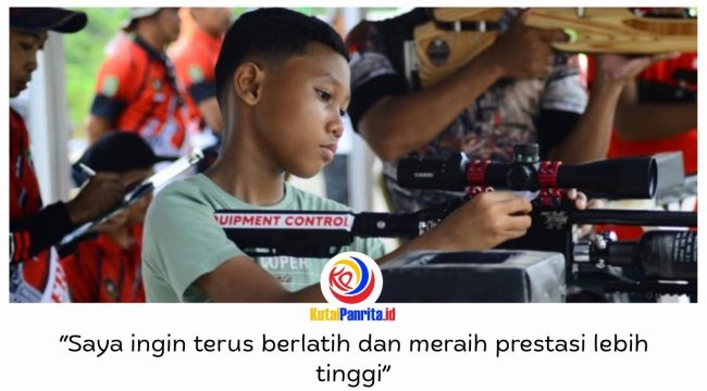 Muhammad Gavin Al Miszha saat mengikuti salah satu kejuaraan menembak. Dengan tenang, ia membidik sasaran sebelum melepaskan tembakan. Foto Dok: Predi Ariyanto.
