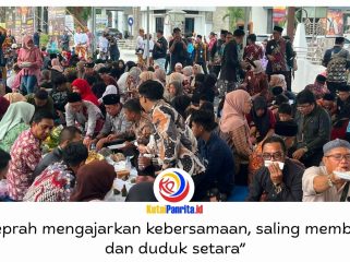 Tradisi BeSeprah menjadi bagian dari rangkaian Erau Adat Kuta Kesultanan Kutai Kartanegara Ing Martadipura 2026. Ratusan warga, pejabat daerah, dan kerabat Kesultanan duduk bersama menikmati hidangan dalam suasana akrab di depan Museum Mulawarman Tenggarong, Kamis (24/9/2026) pagi. Foto: Fairuzzabady.