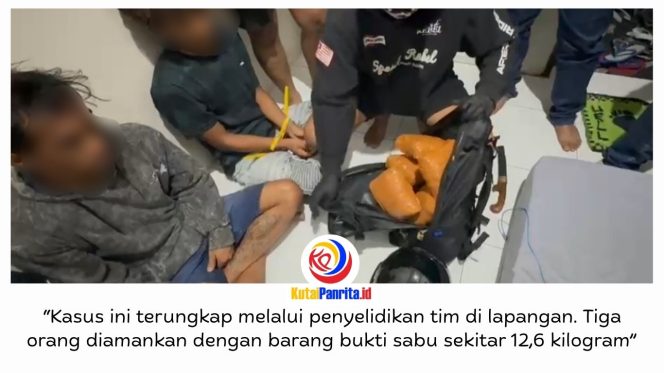 
 Ditresnarkoba Polda Kaltim menggagalkan peredaran sabu seberat 12,61 kilogram di Samarinda, Sabtu (10/10/2026) dini hari. Dalam pengungkapan tersebut, polisi mengamankan tiga pria yang diduga terlibat.